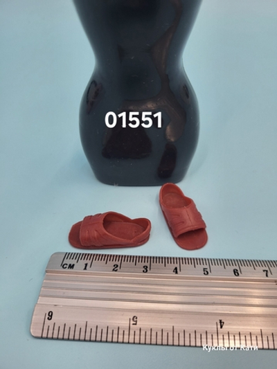 Обувь для куклы типа Барби тапки 01551