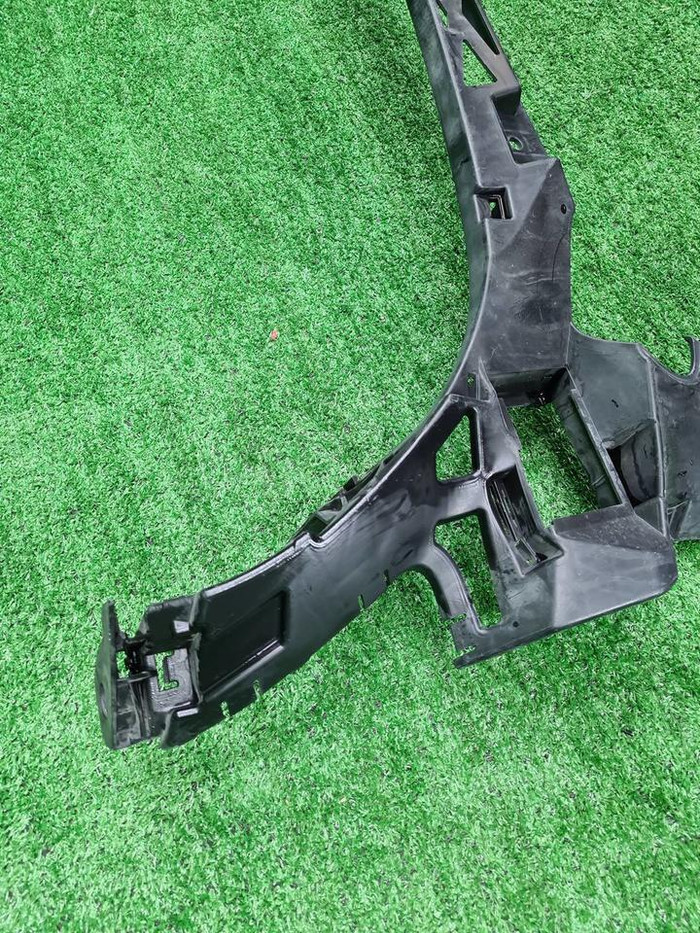 Кронштейн перед. бампера Mercedes GLE C292 (15-19)