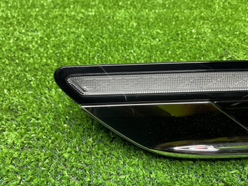 Указатель поворота левый Genesis GV80 (2020-н.в.)