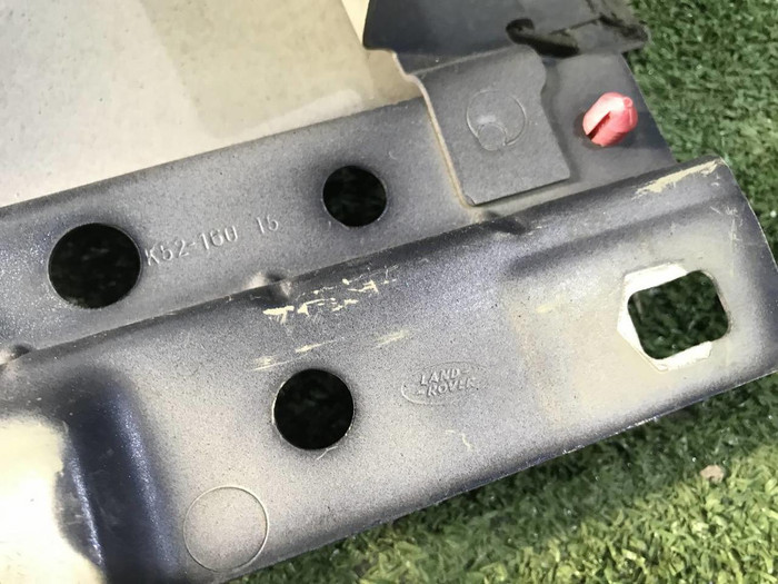 Крыло переднее правое Range Rover Vogue 4 (12-22)