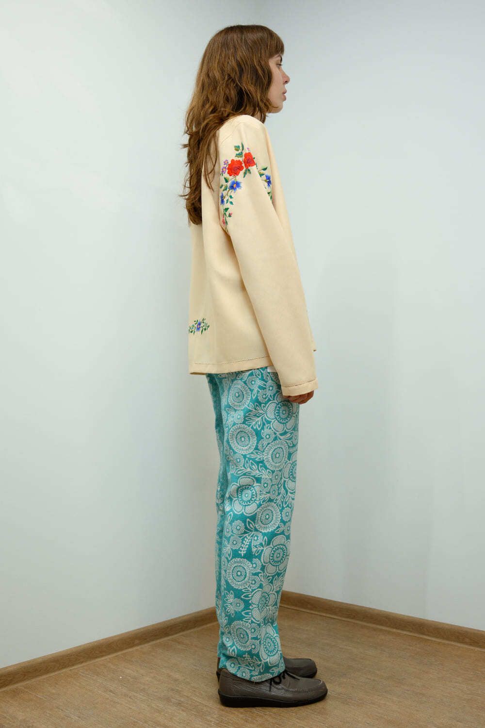 Рубашка Soeurs Расшитая Садовыми Цветами бежевая