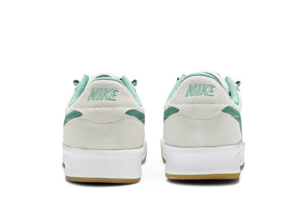 Кроссовки Nike Sb Adversary