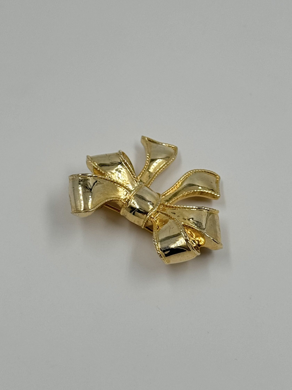 Брошь Бант Pierre Cardin