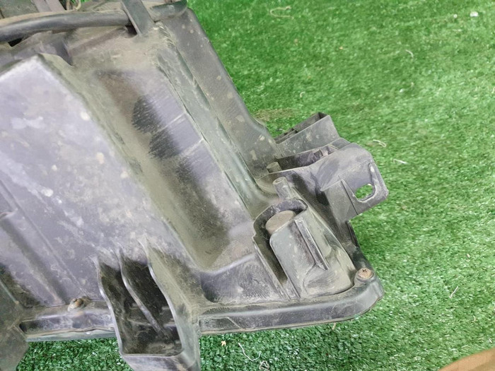 Фара левая Lexus GX 2 URJ150 (2013-2019) LED