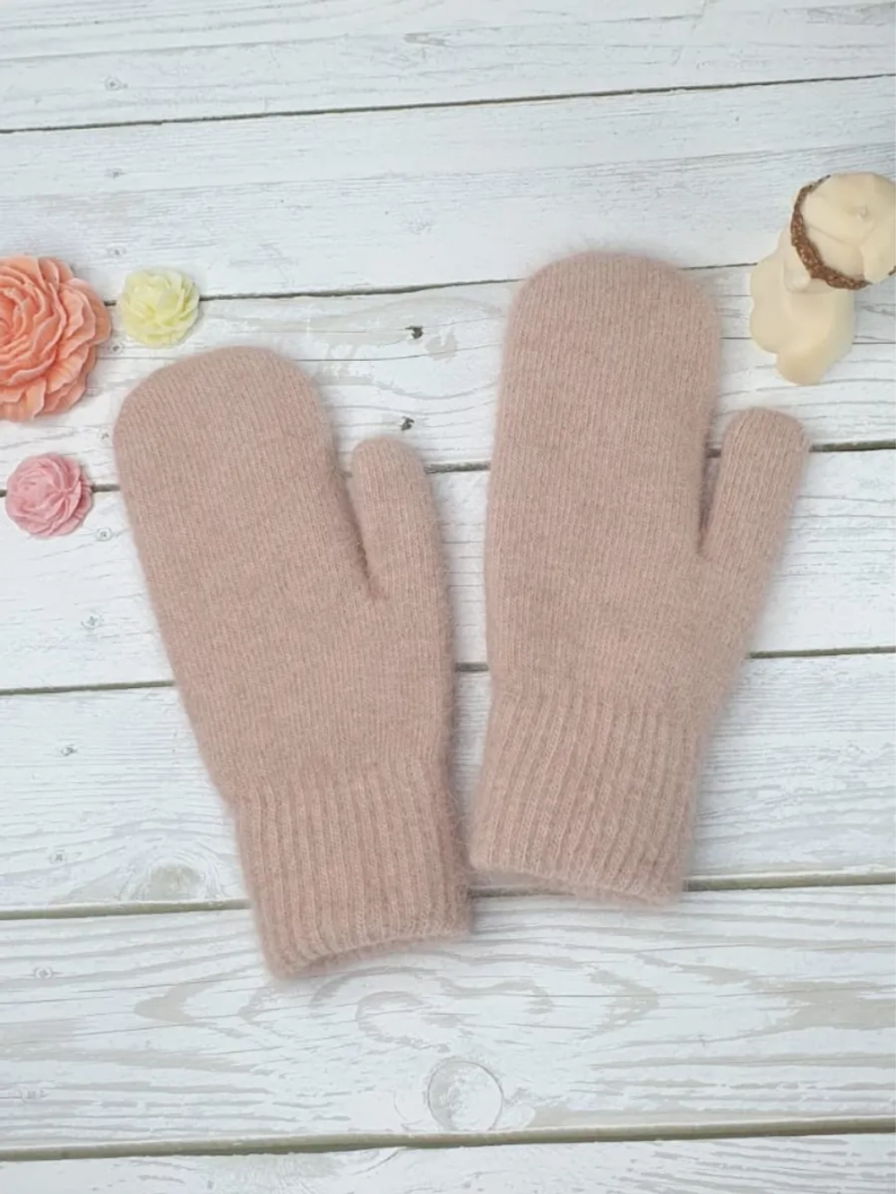 Варежки зимние теплые пушистые ангора