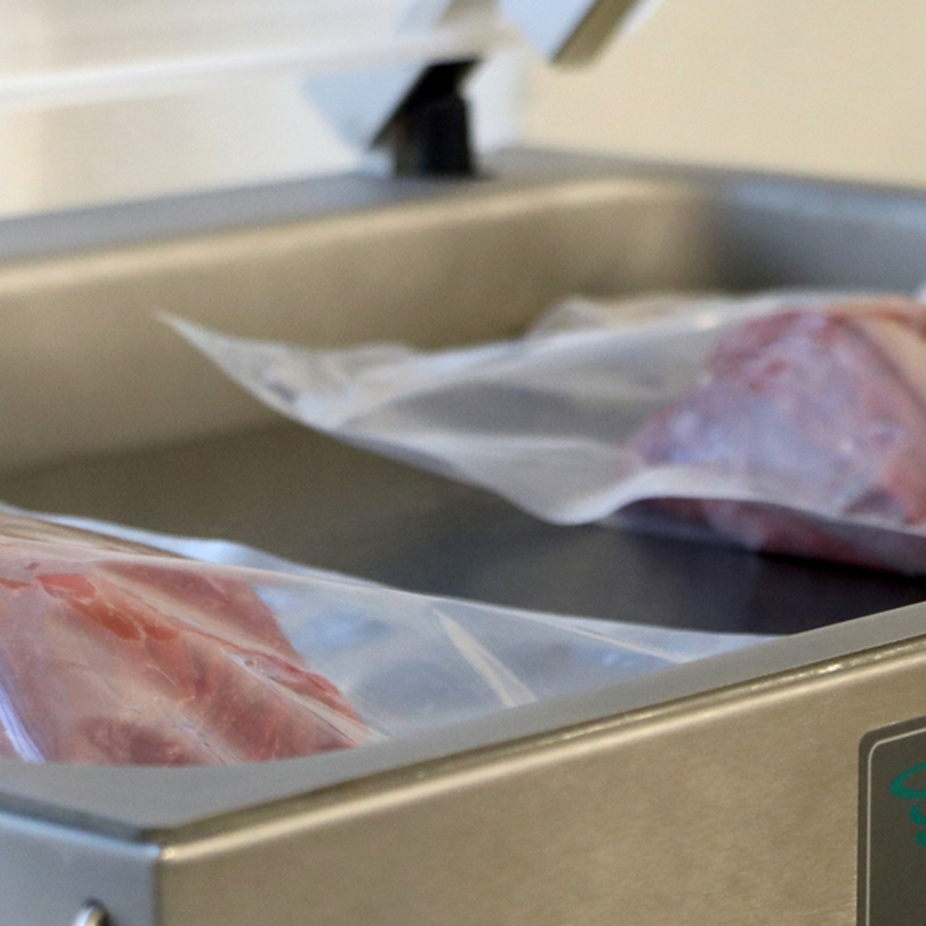 СВЕЖЕСТЬ ПОД КОНТРОЛЕМ