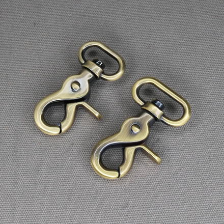 Карабин антик 20/25мм