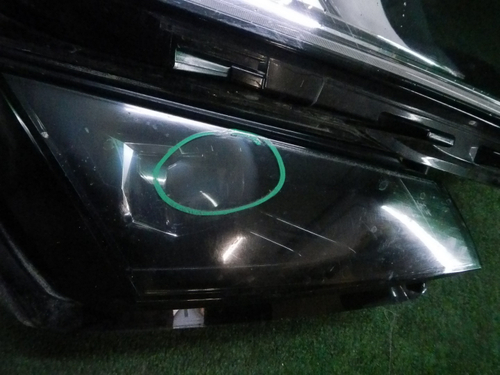 Фара правая Skoda Kodiaq (2016-2022) LED
