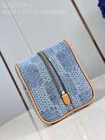 Louis Vuitton Locker Dopp Kit