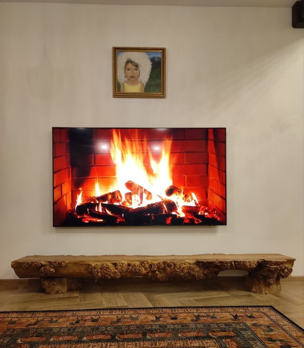 Тумба под телевизор