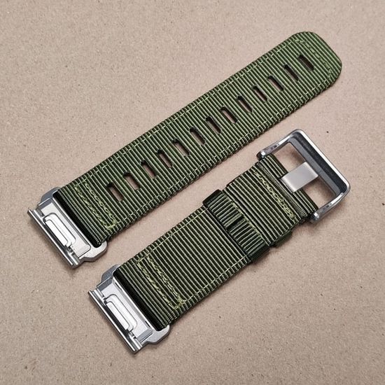 Ремешок тактический Tactix 26 мм. для Garmin Fenix 7x / 6x / 5x / 3, Enduro 2 / Tactix 7, Tactix Delta нейлоновый быстросъемный на застежке (Хаки/серебряная застежка)