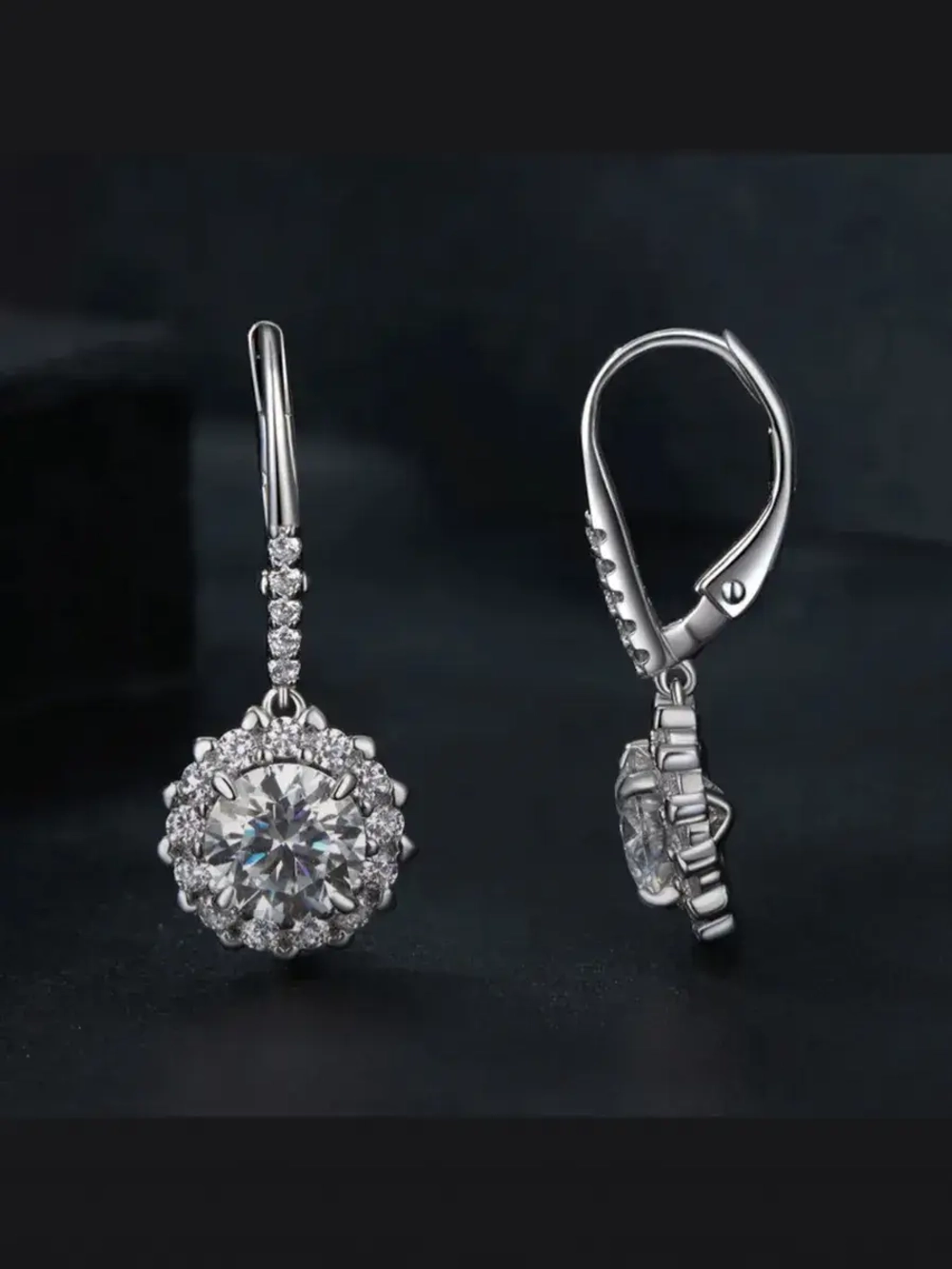 Серьги с муассанитами 1сt