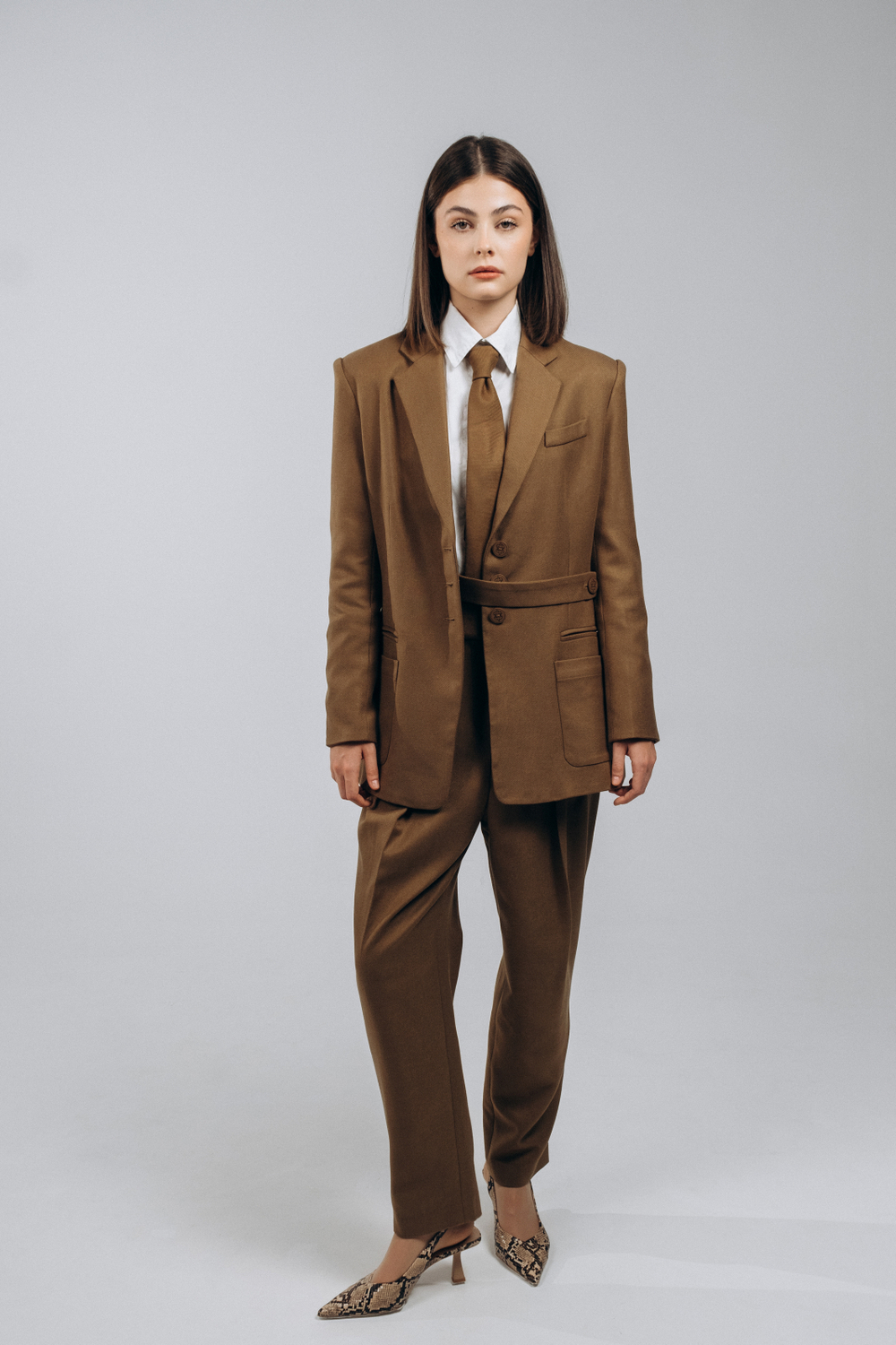 Приталенный жакет