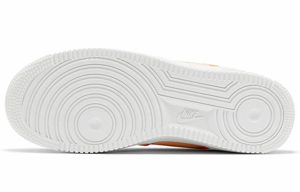 Кроссовки Nike Air Force 1 07 Lx (Женская размерная сетка)