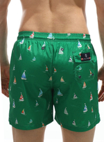 Зеленые пляжные шорты с принтом в виде парусников (Размер: XXL) (Цвет: зеленый)