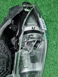 Битая Фара правая BMW X5 F15 (15-18) Adaptive LED