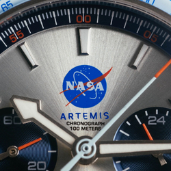 Ограниченная серия NASA Artemis Chrono Insignia