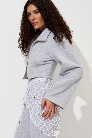 Приталенная олимпийка с рукавом клеш цвета серый меланж