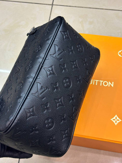 Несессер Louis Vuitton