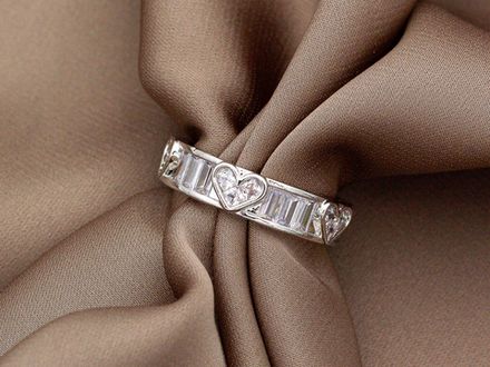 Кольцо-дорожка "Сердце" с прозрачными кристаллами, разъемное