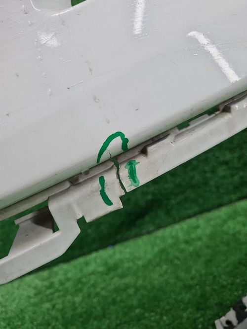 Бампер передний Opel Astra J (2012-2018)