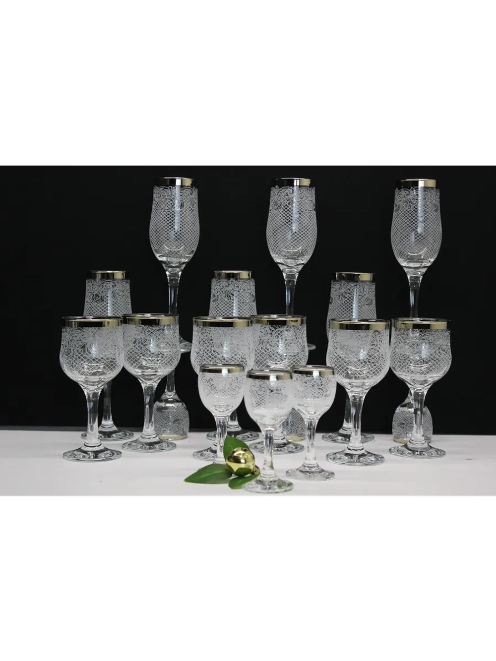 Подарочный набор ( 18предметов) Венецианская нить