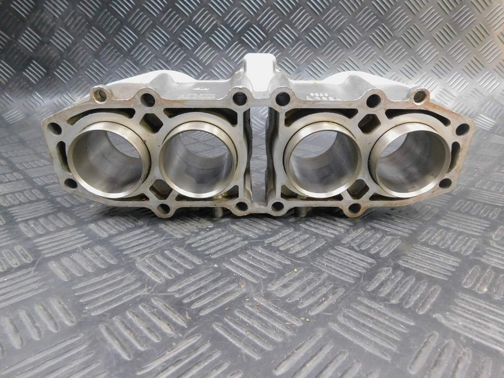 Цилиндры Kawasaki ZZR 400 98 053056