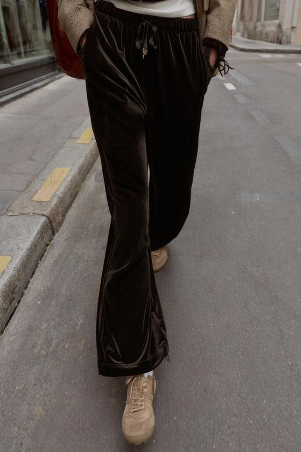 ZARA ШИРОКИЕ БАРХАТНЫЕ БРЮКИ, ТЕМНО-КОРИЧНЕВЫЙ