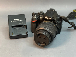 Nikon D3200 kit 18-55mm 3.5-5.6G VR 9.500 кадров