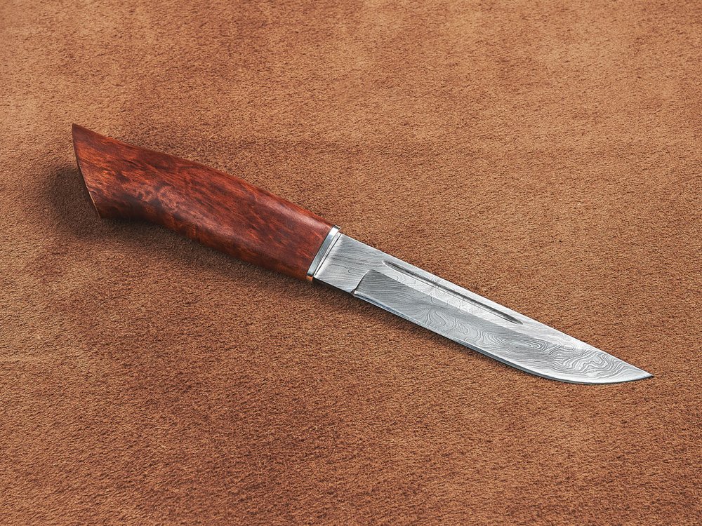 Финский нож Леуку, дамасская сталь, рукоять мореная карельская берёза