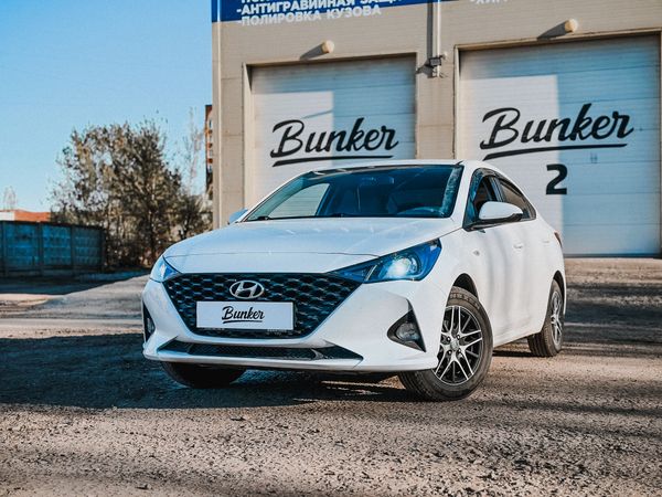 Hyundai Solaris на Bi-Led модулях Takimi Cooper