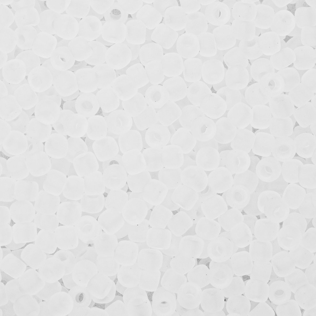 Японский бисер TOHO Round 11/0 (№1F), прозрачный матовый