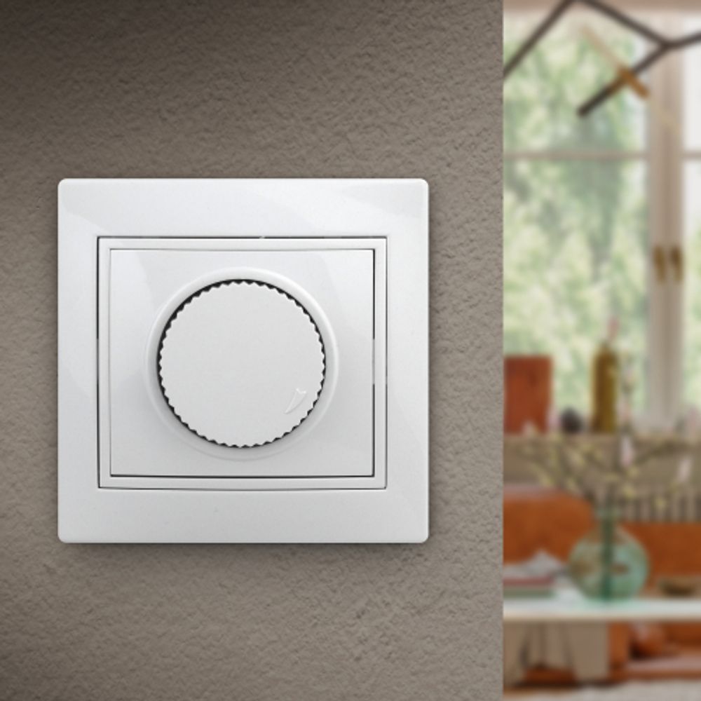 Светорегулятор Intro Plano 1-401-01 (диммер) поворотный, 600Вт 230В, IP20, СУ, белый