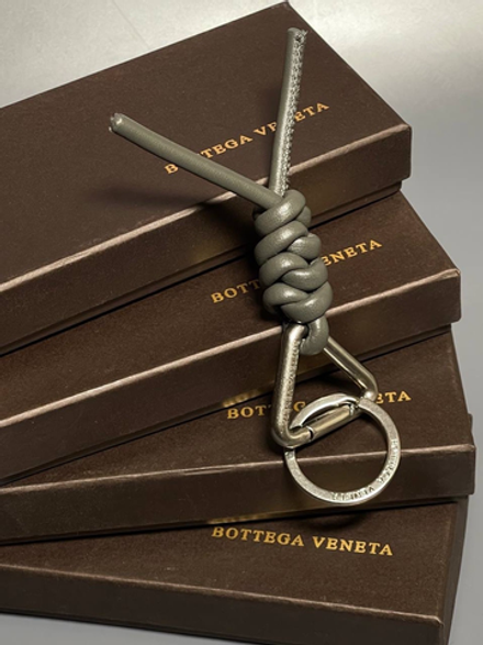 Брелок Bottega Veneta