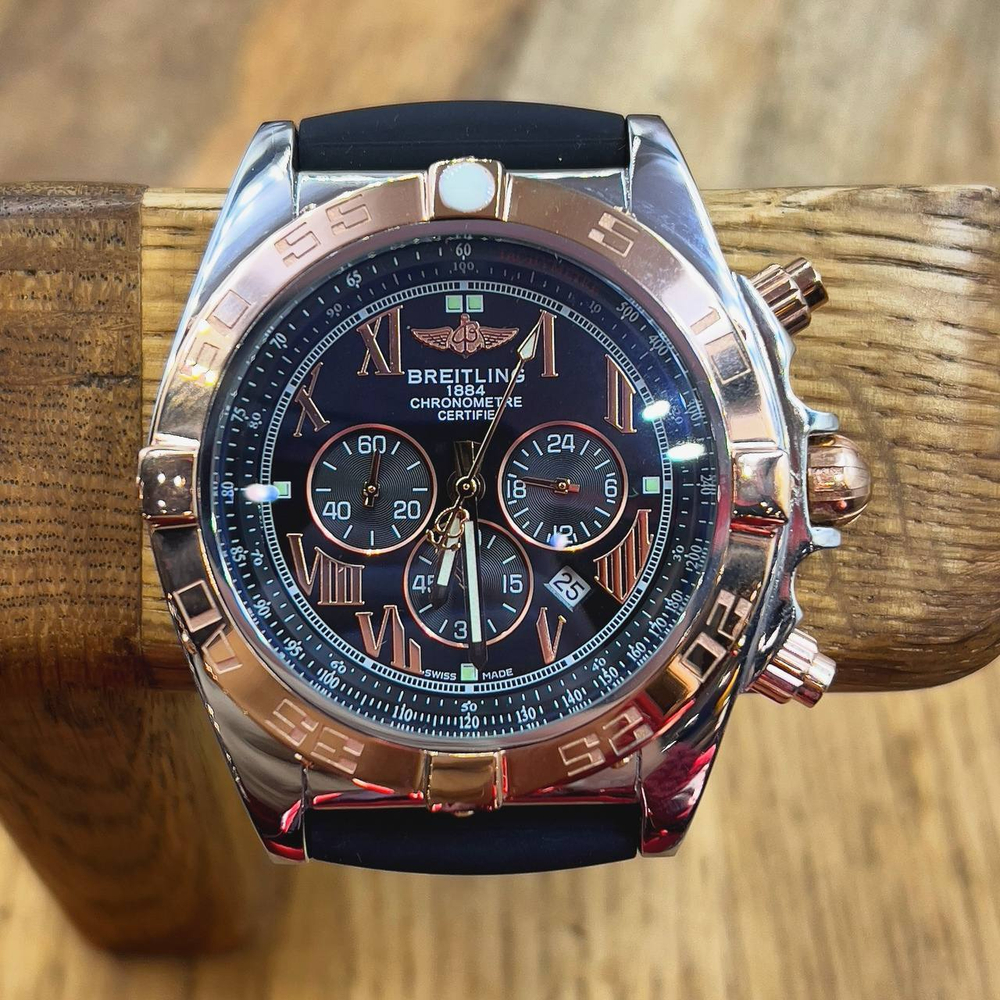 Часы Breitling