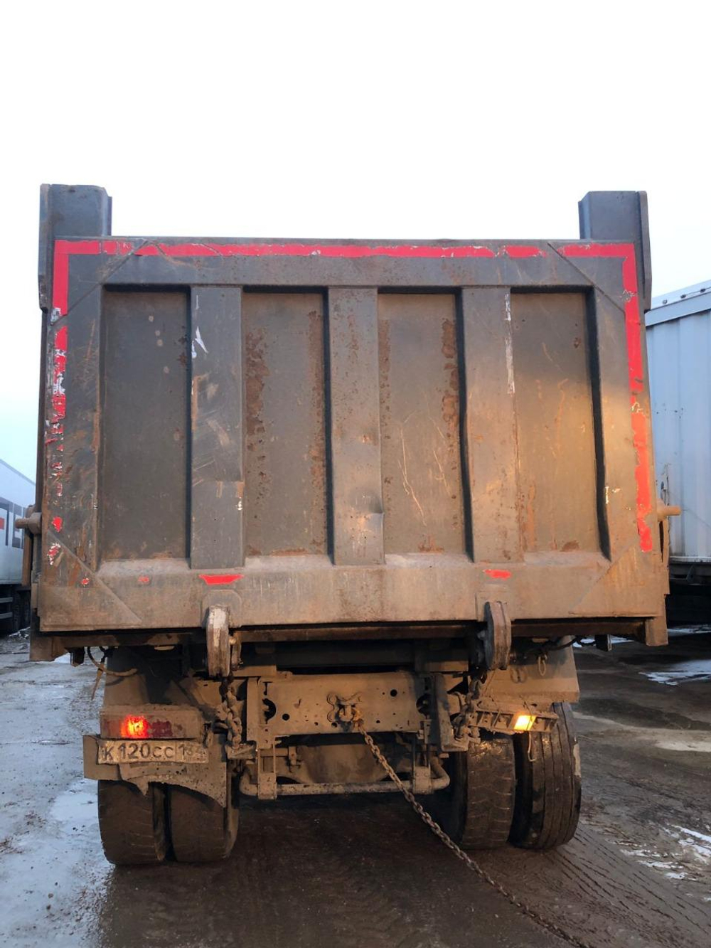 Shacman (Shaanxi) SX* 6x4 Самосвал SX3258DR384 (Дизельный, 9,7 л, 336 л.с., МТ)