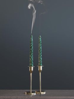 Набор из двух свечей зеленого цвета из коллекции New Year Essential, 25 см