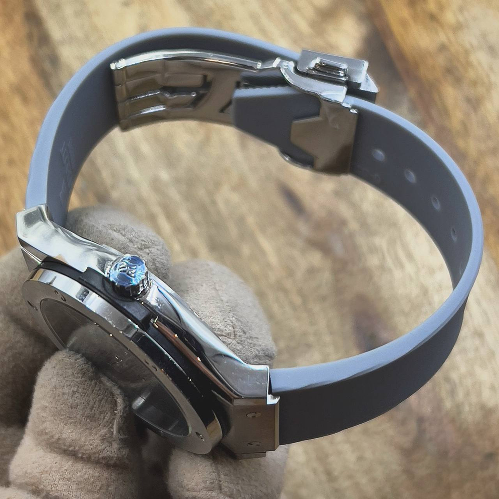 Часы Hublot