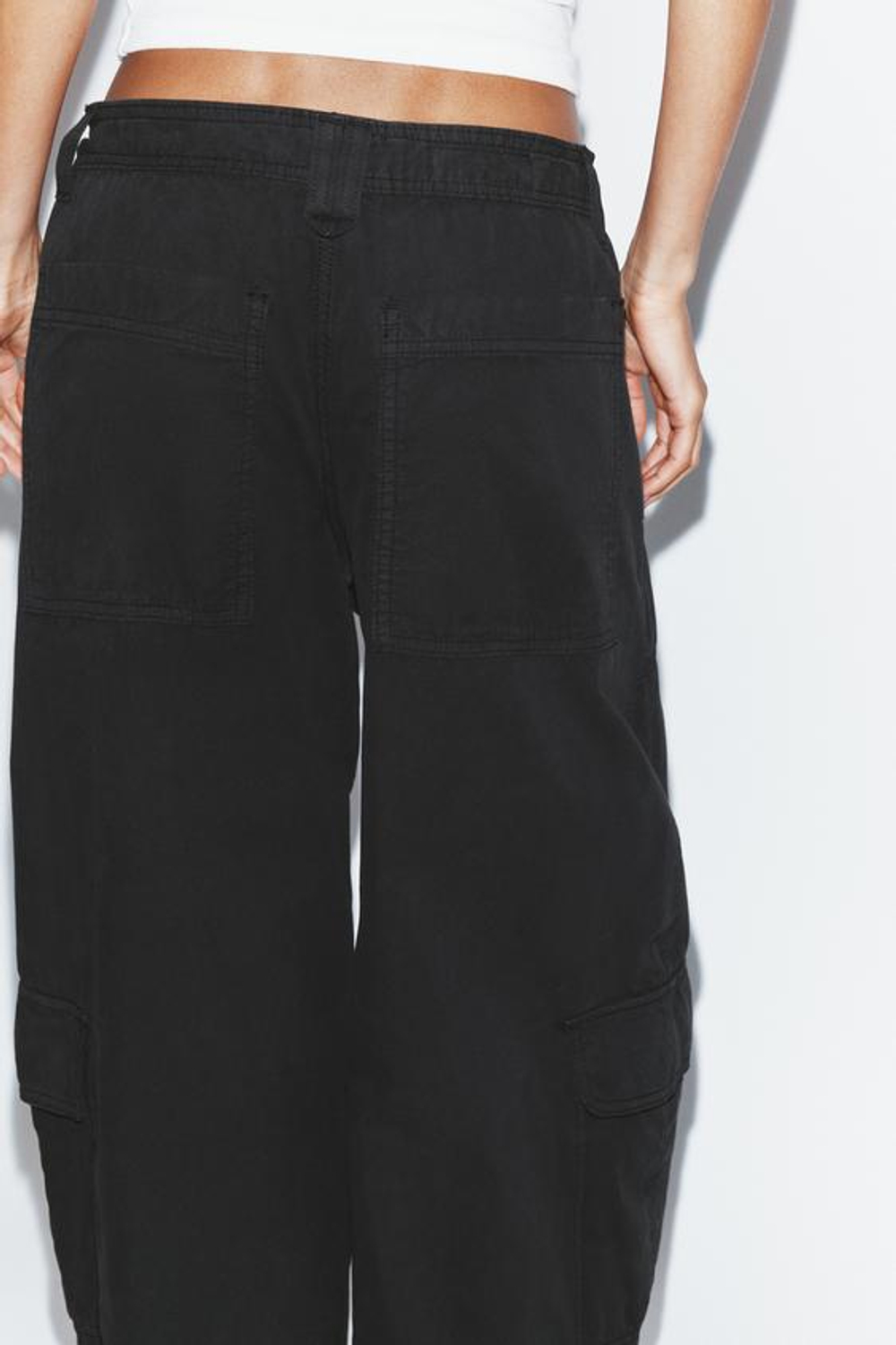 ZARA БРЮКИ КАРГО ОВЕРСАЙЗ, ЧЕРНЫЙ