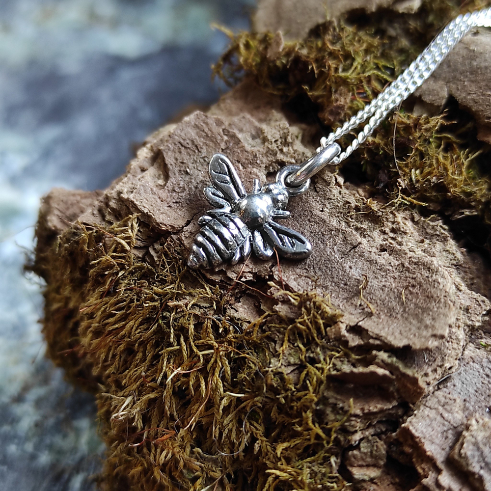 Подвеска  ПЧЕЛА с цепочкой, серебро