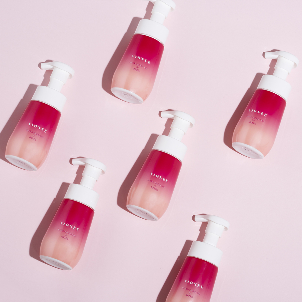 VIONEE ( PEQLIA) Увлажняющая пенка для для интимной гигиены ,чувствительной кожи Виони-Sensitive Moisture Wash, 150 мл