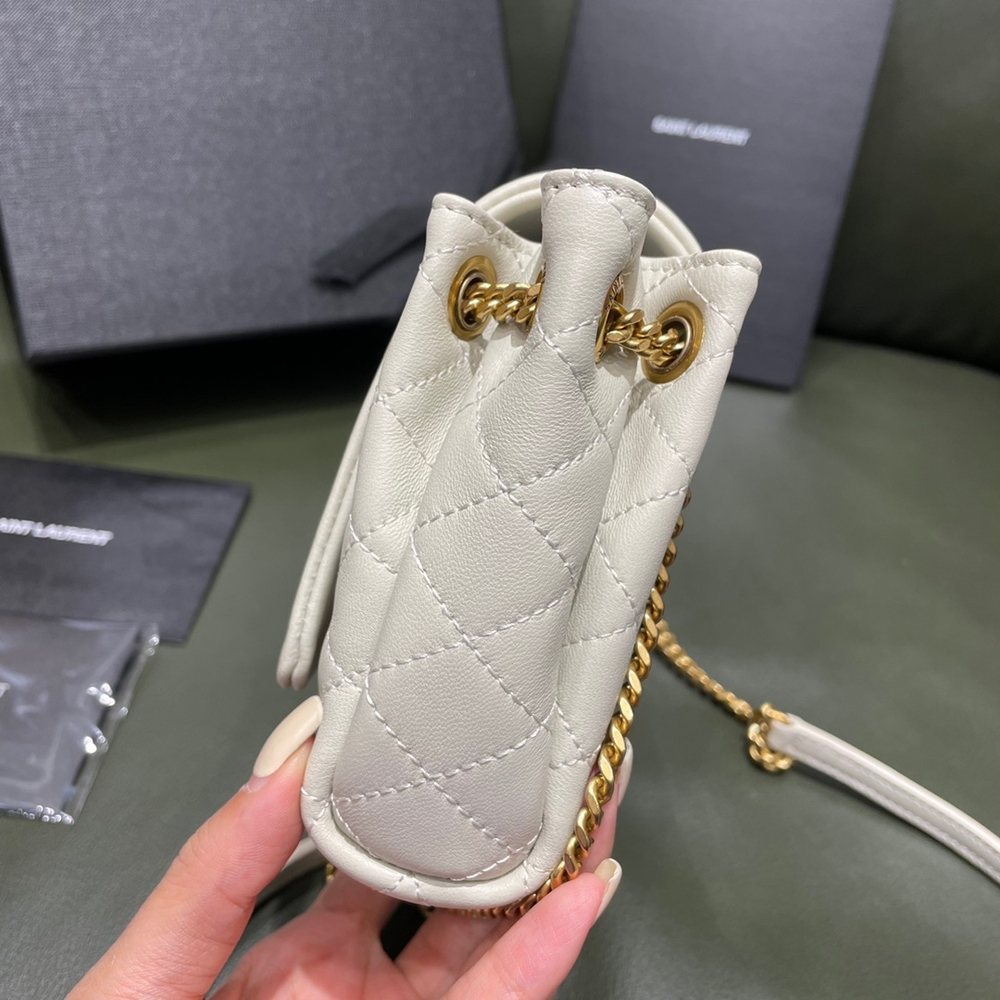 YSL Mini Nolita 18 cm