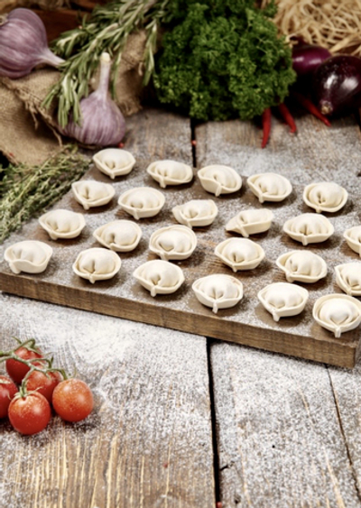 Пельмени мясные 1 кг (полуфабрикат)