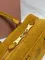 Замшевая сумка MIU MIU Arcadie matelasse, горчичный
