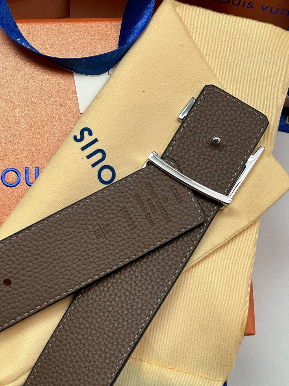 Ремень двухсторонний Louis Vuitton