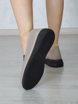 Туфли женские летние LIANREZA 0665\0645\85-10