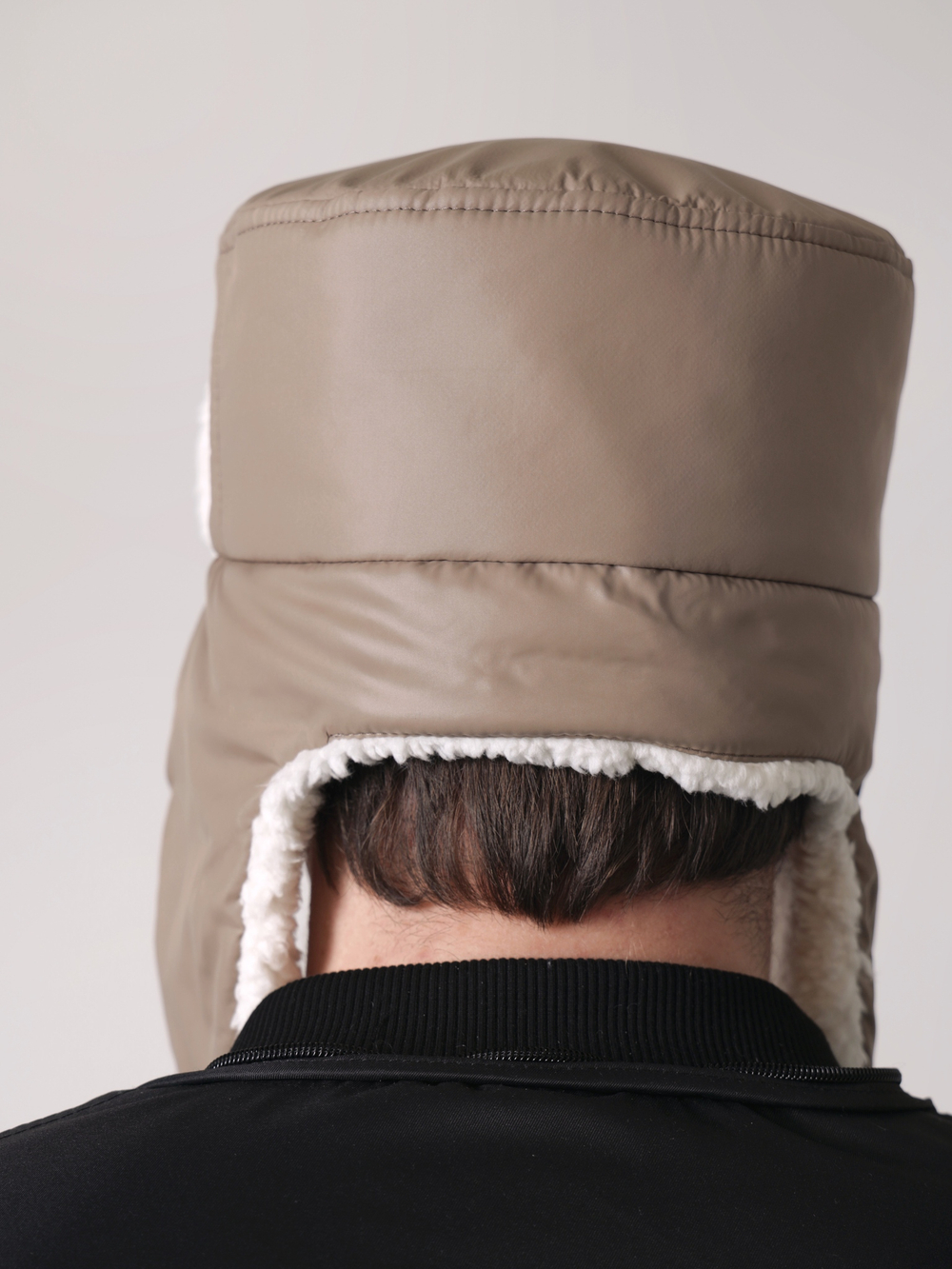 Шапка ушанка Город Горький бежевая