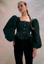 Топ Emerald green