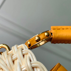 Louis Vuitton Capucines Mini