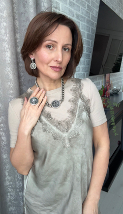 Кольцо большая монета с профилем римс.импер. Марка Авре́лия Севе́р Алекса́ндра, оттенок серебро